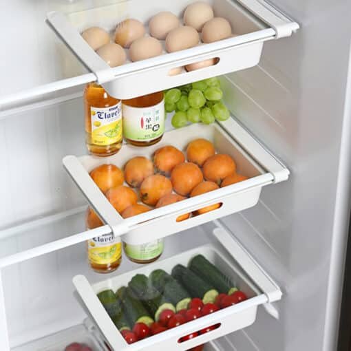 מגירות אחסון למקרר – נשלפות ונפתחות לרוחב לחיסכון במקום